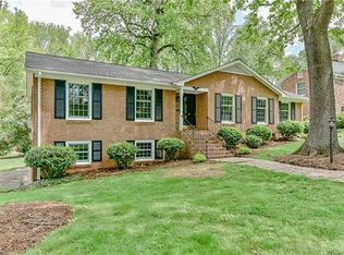 701 Sandridge Rd, Charlotte, NC 28210