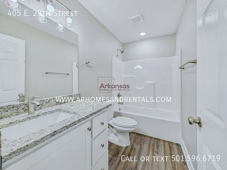 405 E 29th St — Photo 7