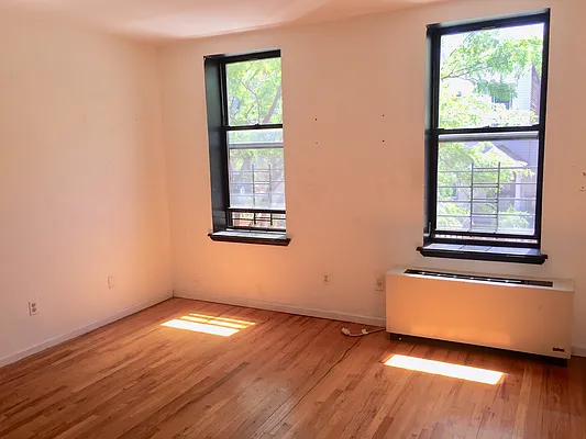 Rented by Oxford Property Group | media 21