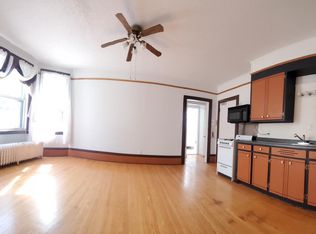 935 Portland Ave APT 3, Saint Paul, MN 55104