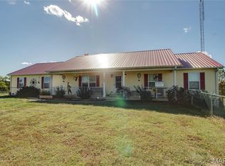 7093 Drew Rd, Plainview, IL 62685