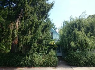 245 Maple St, West Roxbury, MA 02132