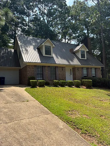 100 McDuffie Cir Photo 1