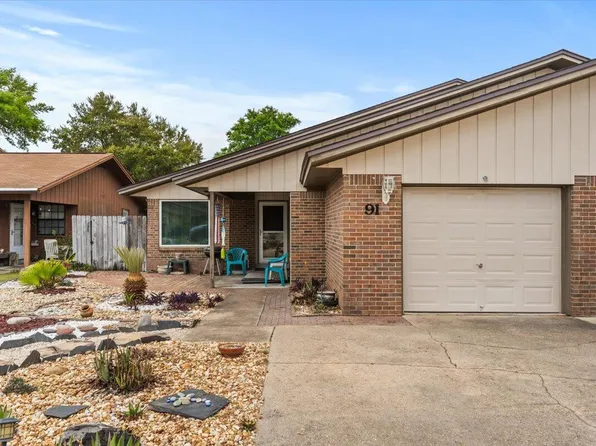 91 5th St, Shalimar, FL 32579