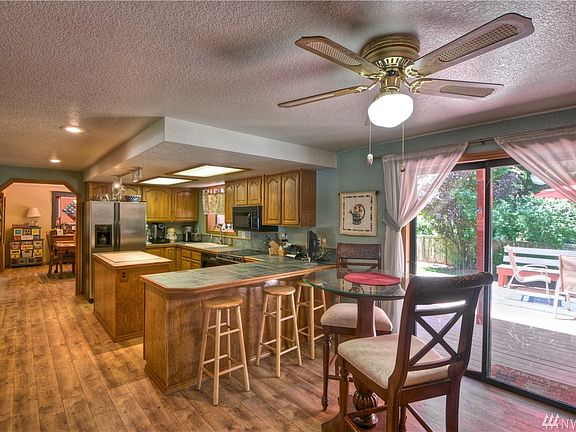2nd image of 6207 Karat Ct SW