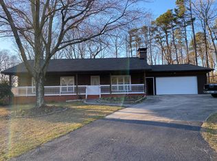 1050 Ridge Rd, Lawrenceville, GA 30043