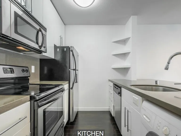 141 S Clark Dr #329 — Photo 7