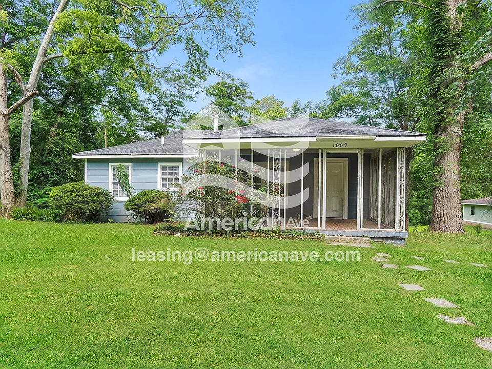 1009 Ozark Ct