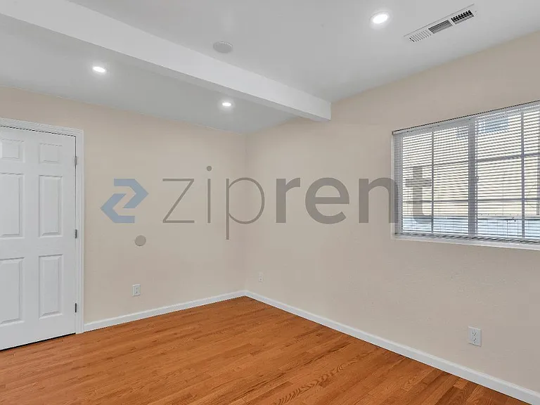 4027 Fullington St — Photo 12