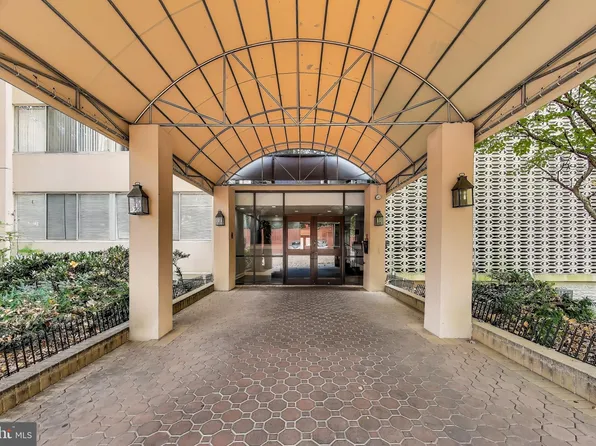 7753 Patriot Dr APT 26, Annandale, VA 22003