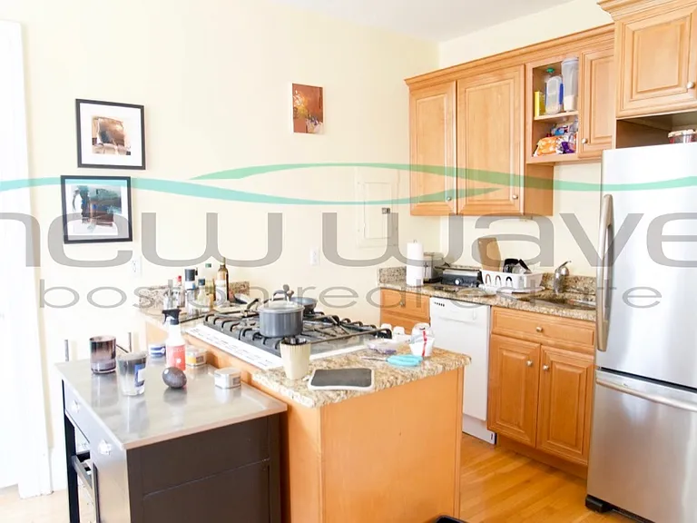 437 Columbus Ave #2 — Photo 7