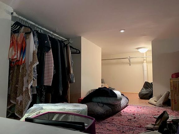 5th image of 251 W 15th St APT 16