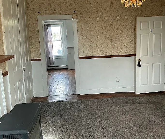 109 S Morton Ave #B — Photo 6