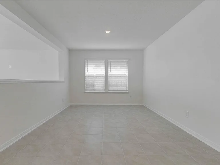 7706 Coral Key Dr — Photo 6