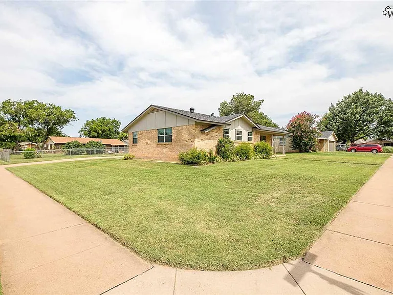 10 Jo Ann Cir — Photo 4