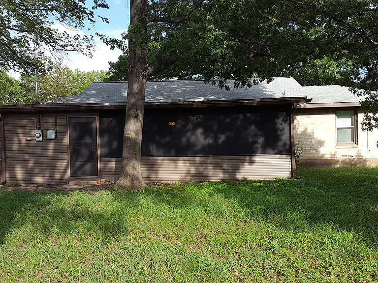 1905 Oldgate Ln — Photo 15