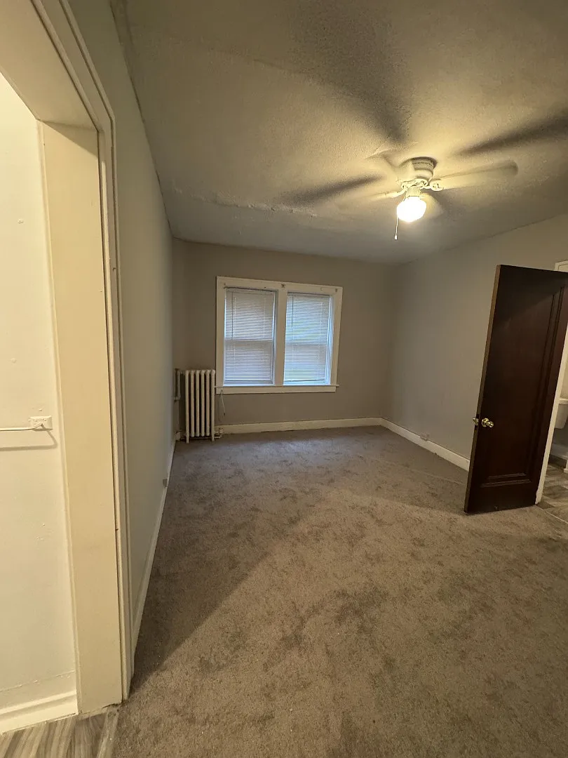 Cozy Studio Retreat in Toledo Affordable Comfort at 700 Spencer St — Photo 2