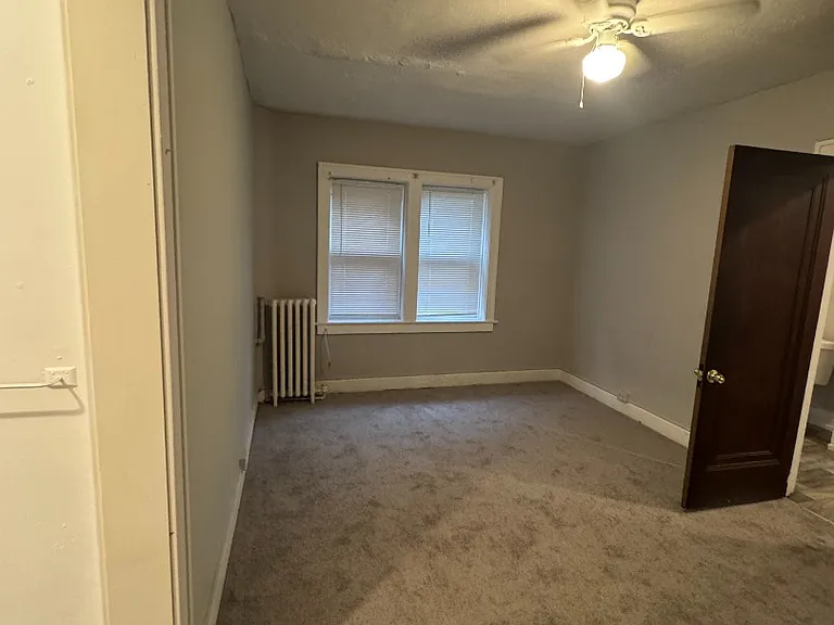 700 Spencer St — Photo 2