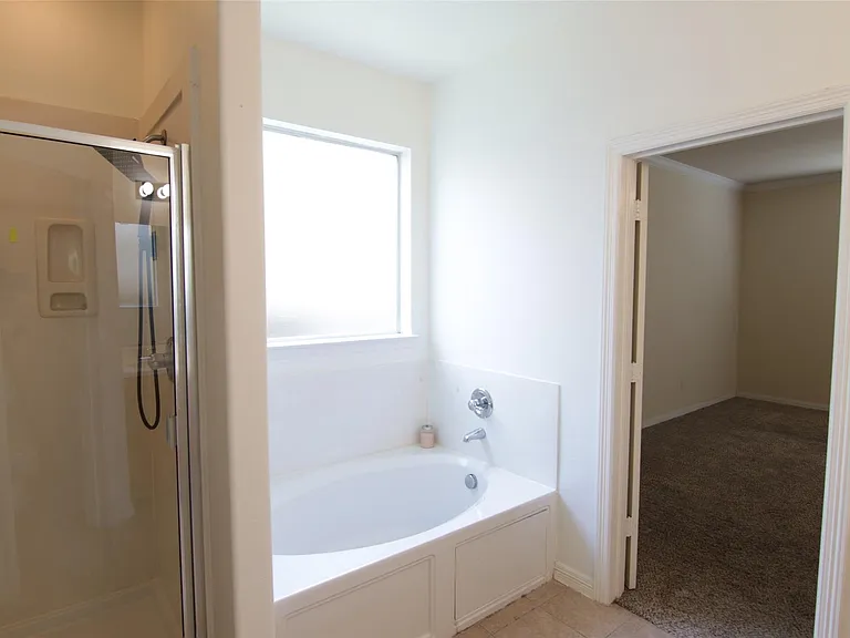 2027 Creek Run Dr — Photo 16