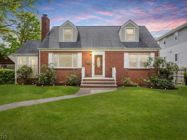 208 N 16Th St, Kenilworth Boro, NJ 07033