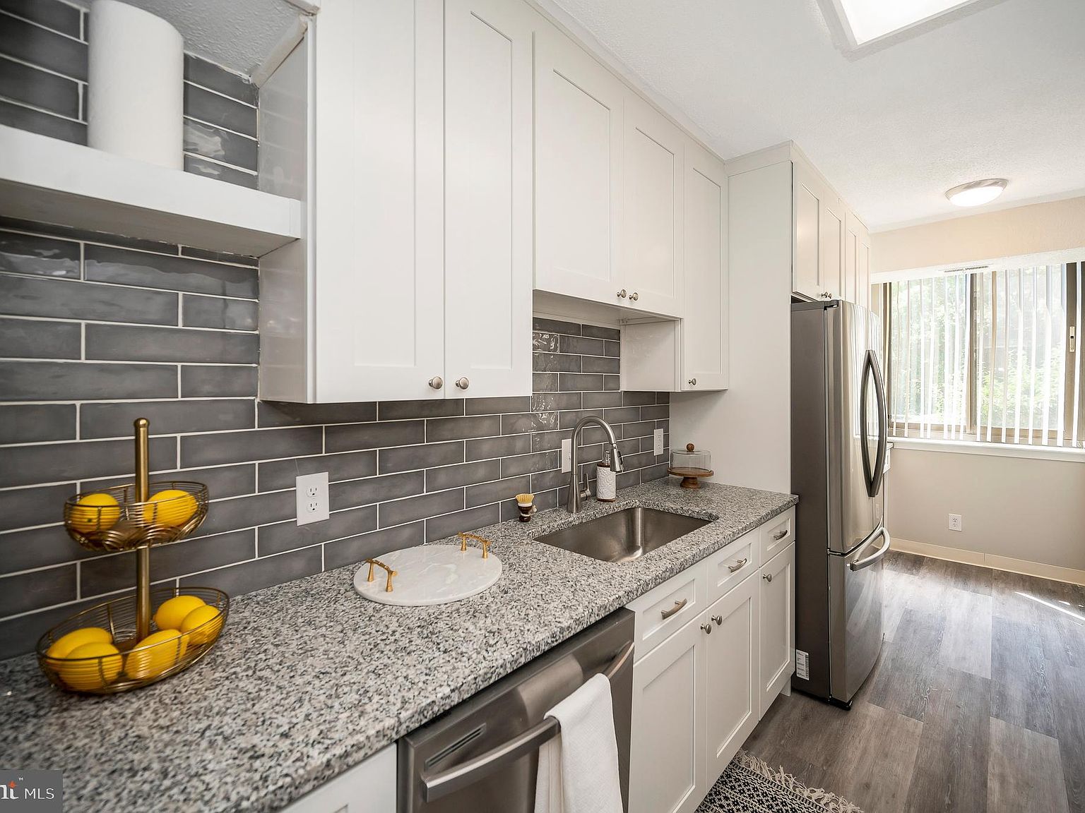 5505 Seminary Rd APT 101N, Falls Church, VA 22041 | MLS #VAFX2145296 ...