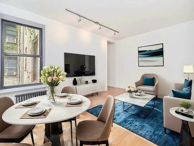 10 Morton St #2D — Photo 1
