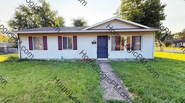 3201 Donald Ave — Photo 1