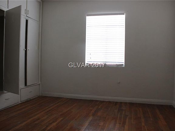 5th image of 1107 Hillside Pl