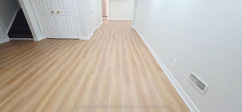 Ajax House for rent - 2 Bedrooms — photo 5