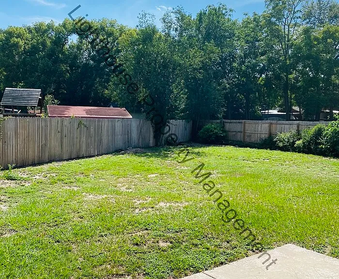 10520 Stone Rd — Photo 3