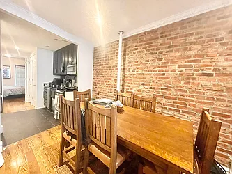 Rented by Century 21 Premier 