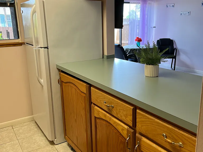 750 N Village Dr N #105 — Photo 8