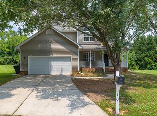 10 Haskins Ct, Greensboro, NC 27410