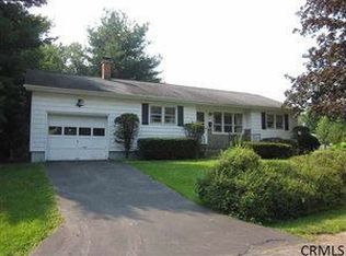 25 Caroline St, Latham, NY 12110