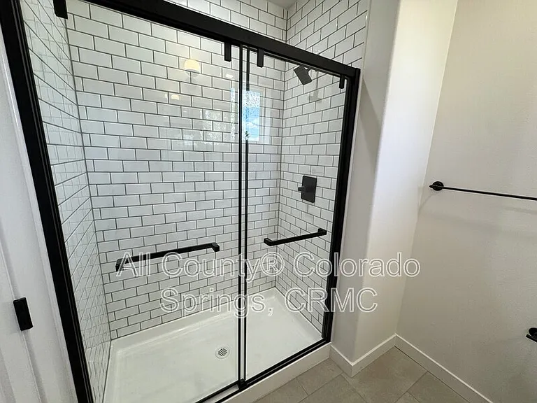 2512 W Bijou St — Photo 16
