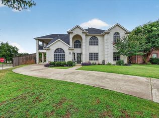 851 Bridle Path, Burleson, TX 76028