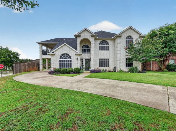 851 Bridle Path, Burleson, TX 76028