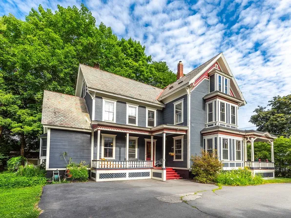 6 Hapgood Street, Rockingham, VT 05101