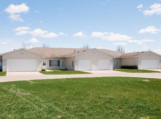 5886 Melena Ct NW, Rochester, MN 55901