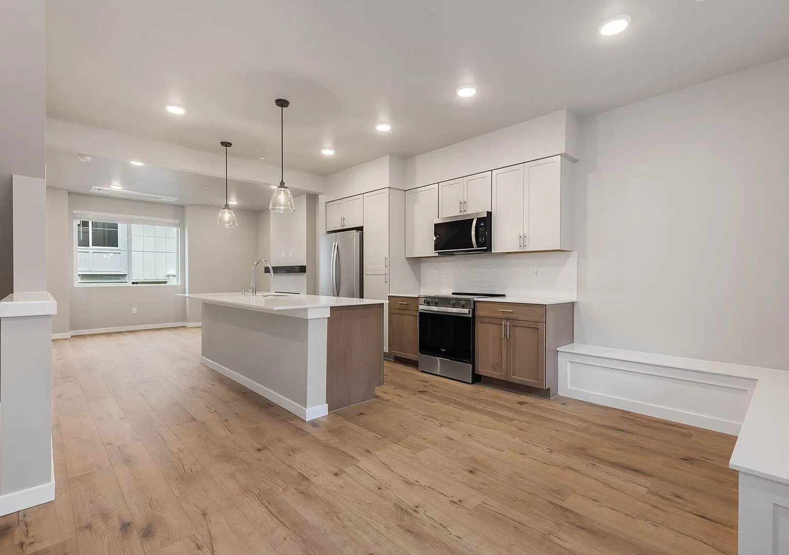 Brand-New 3-Bedroom Maltby Home with Dual Primary Suites & Covered Outdoor Living — Photo 4