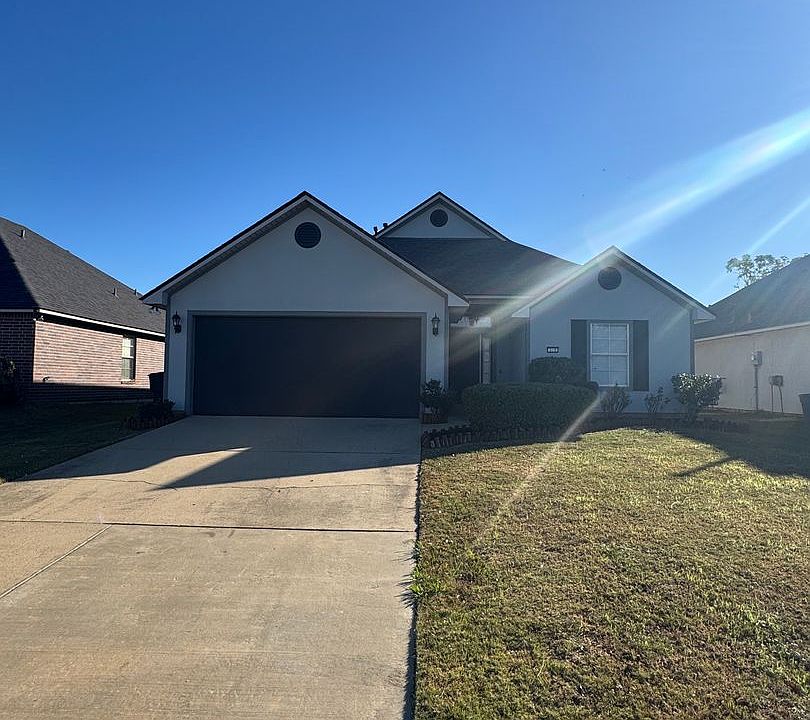 1st image of 317 Gaston Ln