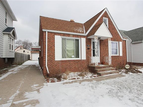 4th image of 3422 Grovewood Ave