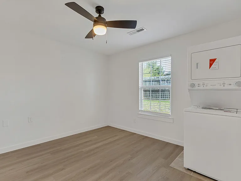 7202-7222 Melrose Pl #7204 — Photo 28