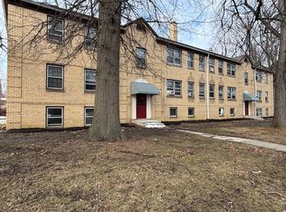 LakeShore19351, Cleveland, OH 44119