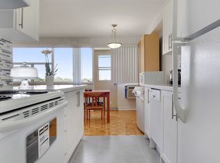 1294 Islington Ave #1379460, Toronto, ON
