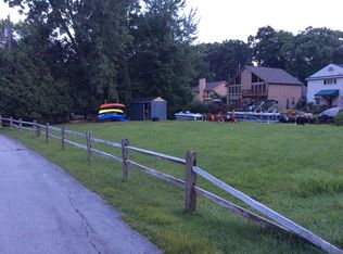 Clinton Dr, West Bloomfield Twp., MI 48324