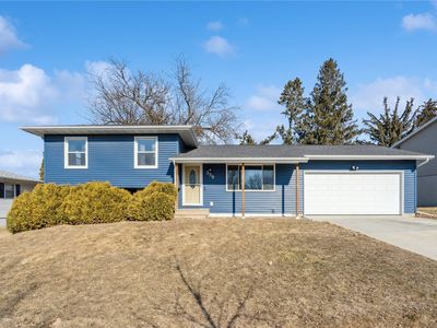 338 Hampden Dr NE, Cedar Rapids, IA, 52402