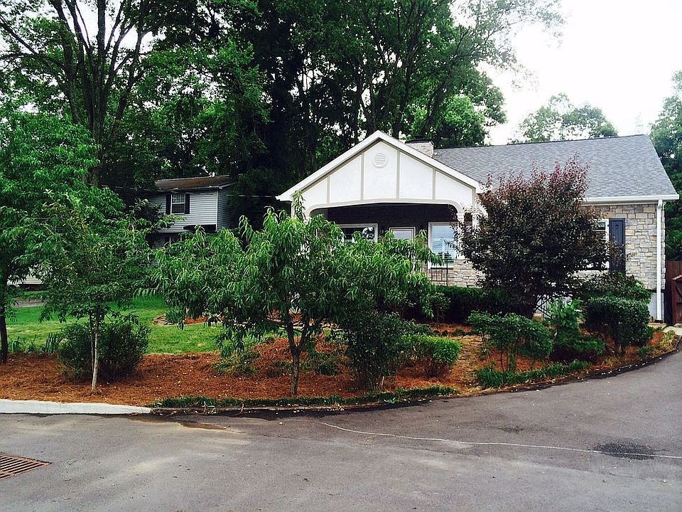 1st image of 512 Lancaster Ave