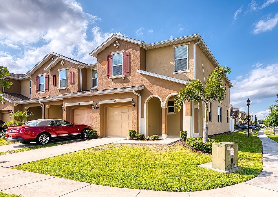 1st image of 5143 Crown Haven Dr
