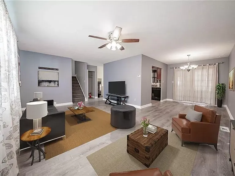 6714 Glenallen Ave — Photo 1